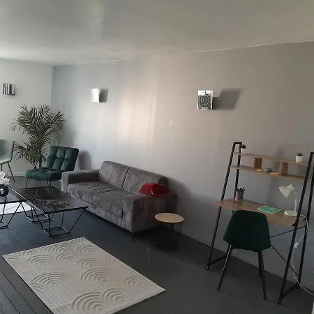 Nouveau Maison Spacieuse * Perignat-les-Sarlieve