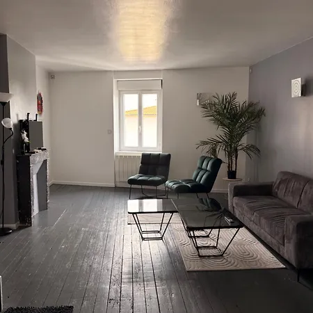 Maison Spacieuse 3 Chambres, Billard, Proche Zenith, Perignat-les-Sarlieve